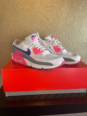 Women's Nike Air Max III 8.5
